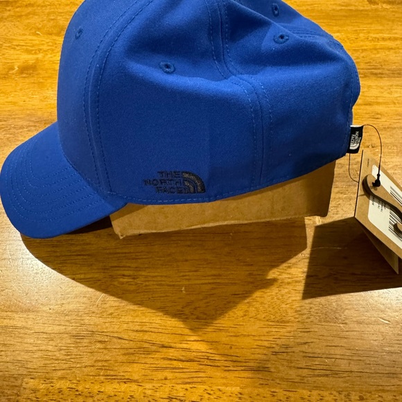 The North Face Classic Cap Hat OSFA Blue OSFA Strapback Logo NEW With Tags - Picture 2 of 8